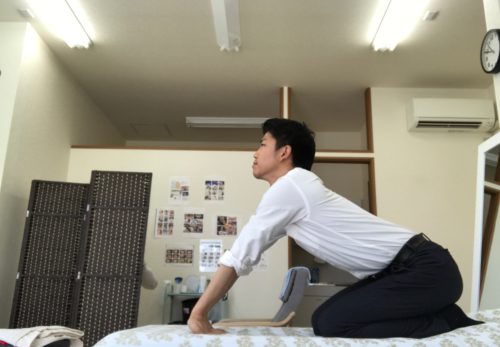 磐田　肩首こり　手首ストレッチ